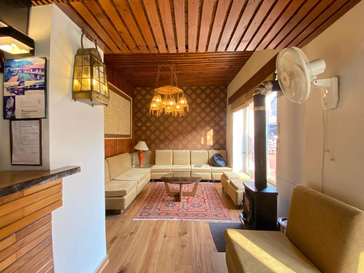 100 m² 1 phòng ngủ, 1 phòng tắm riêng ở Pahalgam Ngoại thất bức ảnh