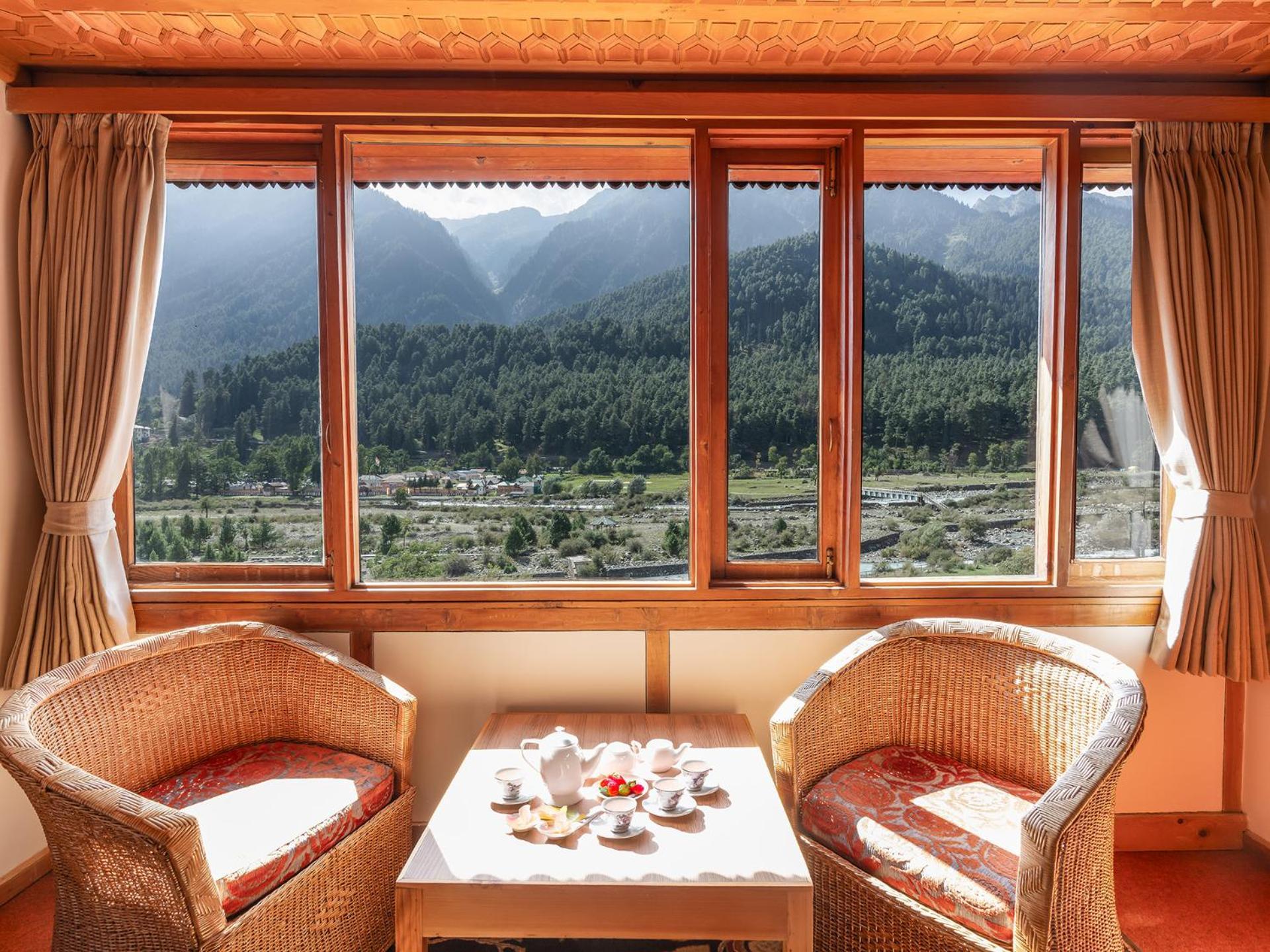 100 m² 1 phòng ngủ, 1 phòng tắm riêng ở Pahalgam Ngoại thất bức ảnh